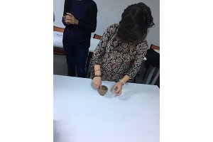 Meriem Bouderbala - artiste - workshop - la boîte